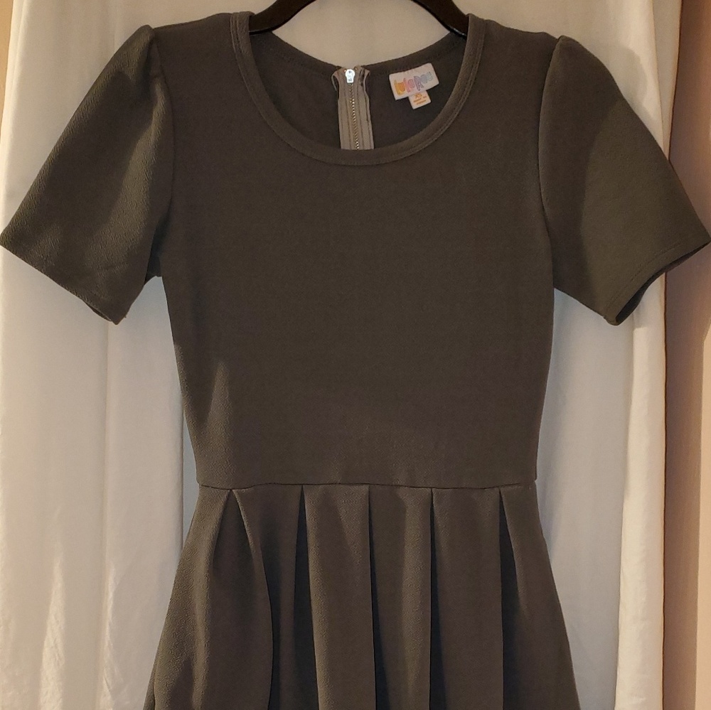 LuLaRoe Amelia